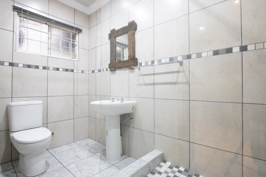 16 Bedroom Property for Sale in Die Bult North West